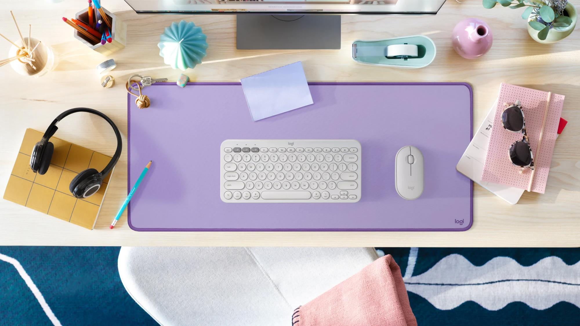 Logitech Schreibtischmatte lila