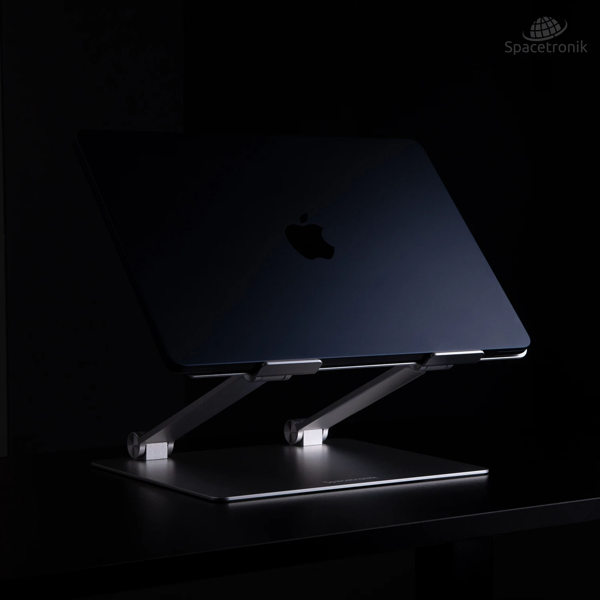Spacetronik verstellbarer Laptopständer Silber